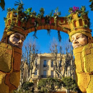 Поринь у світ яскравих фестивалів та сонячних емоцій разом з ITRAVEL Поринь у світ яскравих фестивалів та сонячних емоцій разом з ITRAVEL